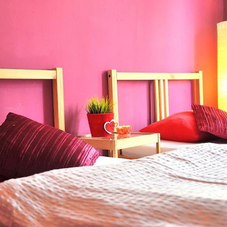 Hostel Awangarda Познань Номер фото