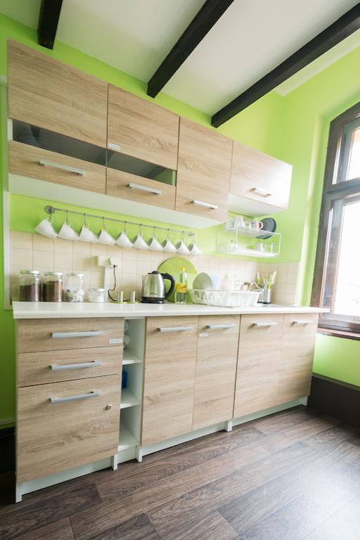 Hostel Awangarda Познань Экстерьер фото